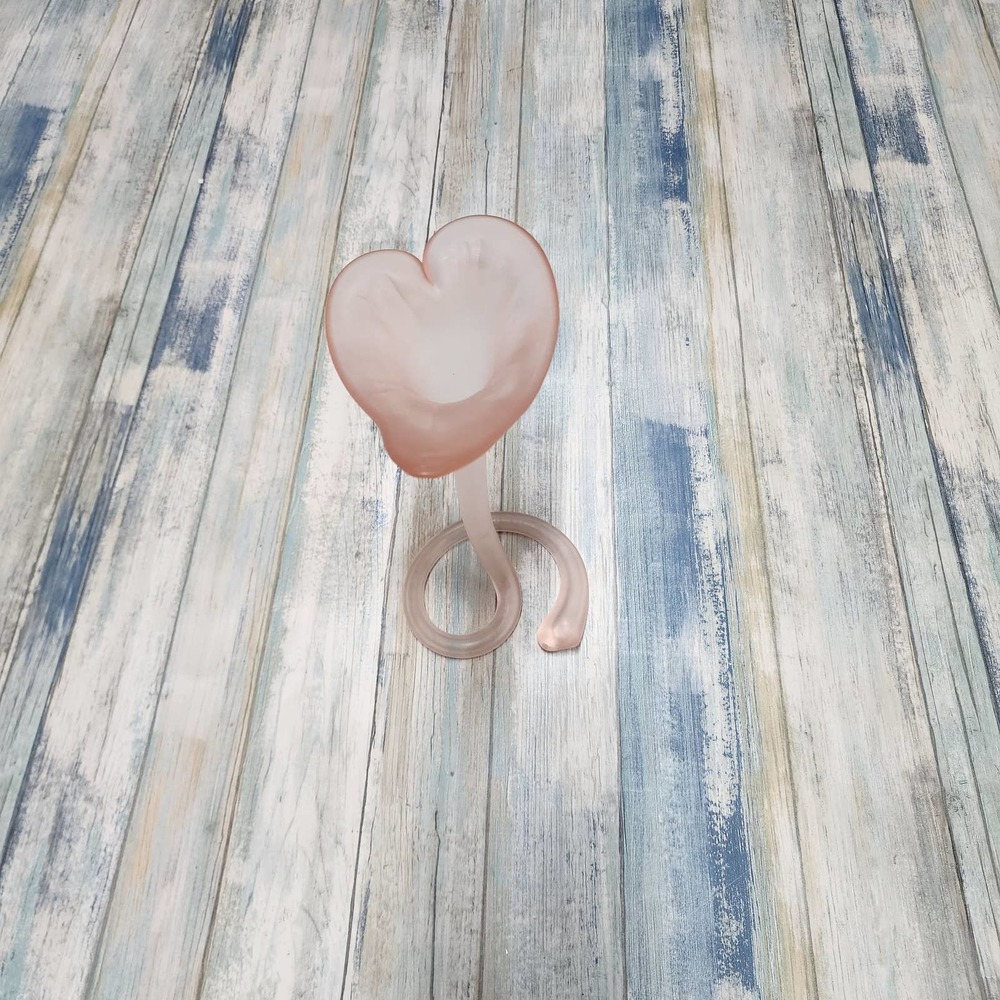 Vintage Pink Lily Hand Blown Glass Spiral Stem Bud Vase Christmas